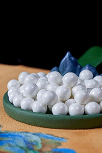 Zirconia Ball with Impact Resistance for Use in High-Speed Grinding Equipment fo